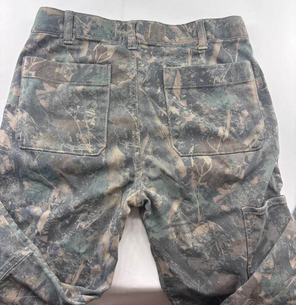 abercrombie kids Baggy Pant in Real Tree Camo Print - Picture 3 of 5